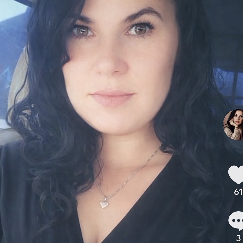 Maris Peetersoo (Kasutab TikTokis nime Maris Põder)